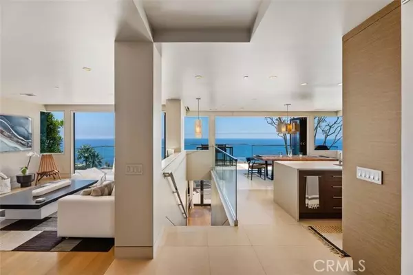 Laguna Beach, CA 92651,31387 Ceanothus Drive