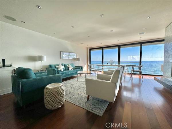 102 Blue Lagoon, Laguna Beach, CA 92651