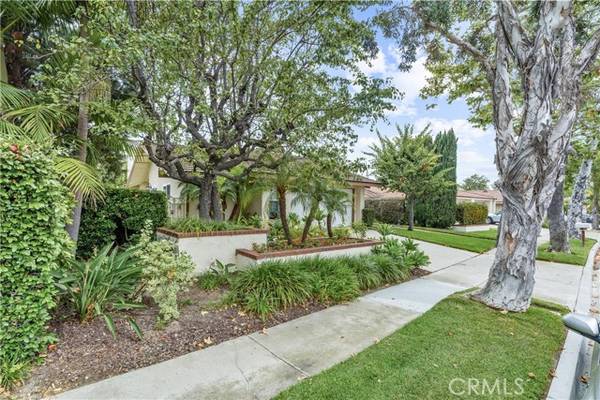 25025 Sunset Place, Laguna Hills, CA 92653