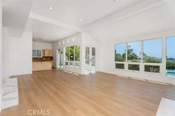 Laguna Beach, CA 92651,388 Loma Terrace