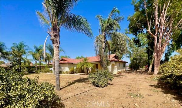 2083 Sunnysands Drive, Perris, CA 92570