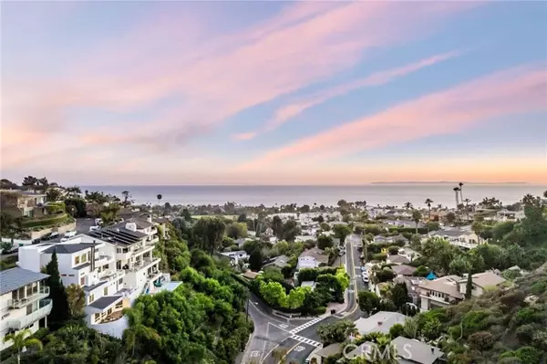 Laguna Beach, CA 92651,547 Temple Hills Drive