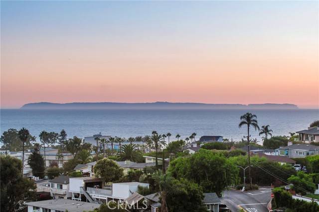 547 Temple Hills Drive, Laguna Beach, CA 92651