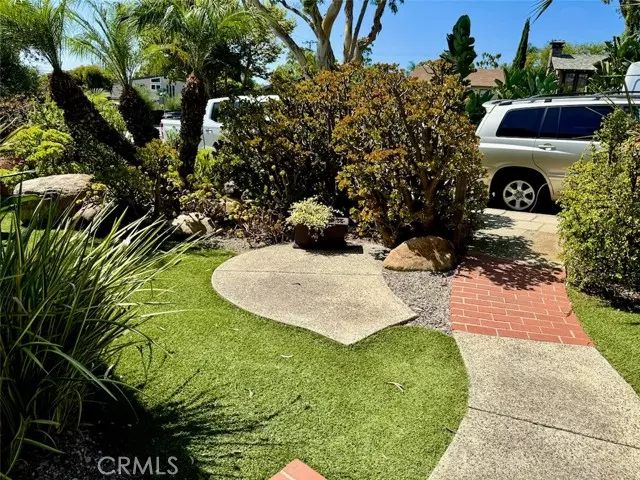 Laguna Beach, CA 92651,137 Cypress Drive