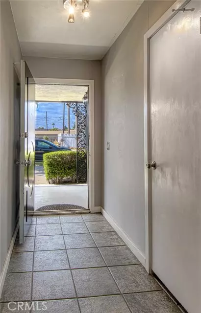 Costa Mesa, CA 92627,2400 Elden Avenue #2