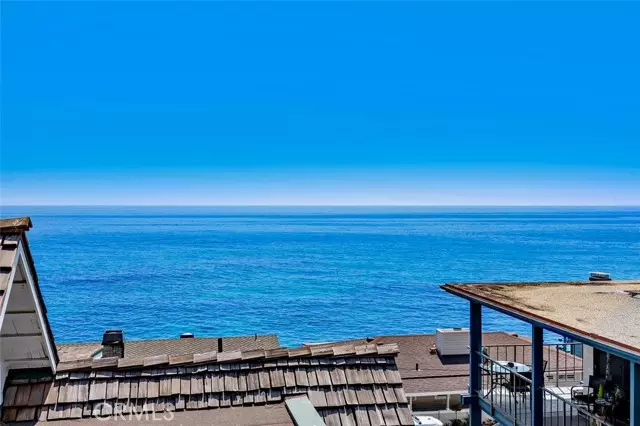 156 Pearl Street, Laguna Beach, CA 92651