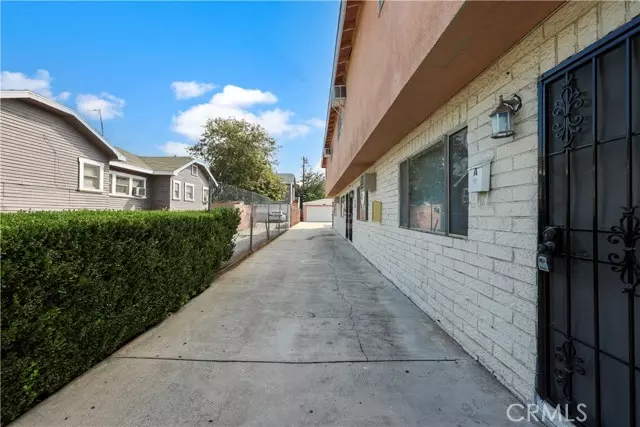 South Gate, CA 90280,8126 Mountain View Avenue #A