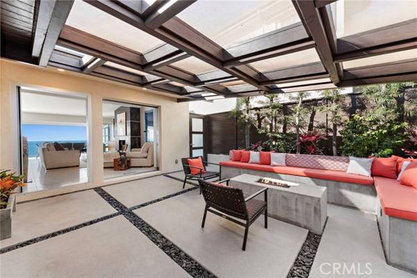 124 Sunset Terrace, Laguna Beach, CA 92651