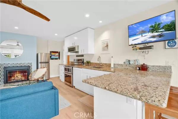 Laguna Beach, CA 92651,1325 Cliff Drive