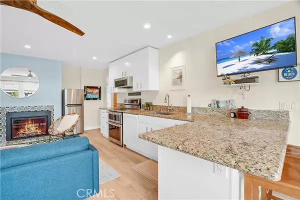 Laguna Beach, CA 92651,1325 Cliff Drive