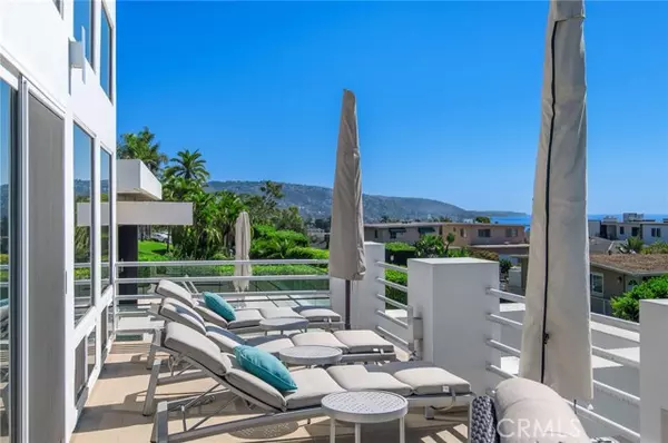 Laguna Beach, CA 92651,818 Hillcrest Drive