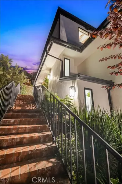 680 Temple Hills Drive, Laguna Beach, CA 92651