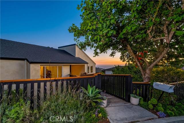 Laguna Beach, CA 92651,2888 Bernard Court