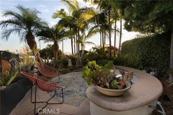 Laguna Beach, CA 92651,558 Cliff Drive