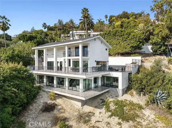 Laguna Beach, CA 92651,1445 Mar Vista Way