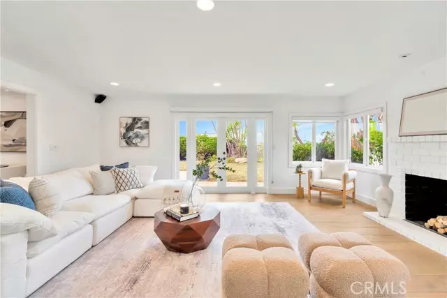 Laguna Beach, CA 92651,3043 Mountain View Drive