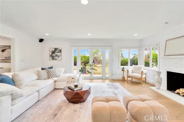 3043 Mountain View Drive, Laguna Beach, CA 92651