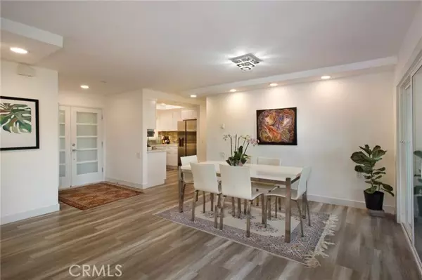 Laguna Woods, CA 92637,2354 Via Mariposa #1B