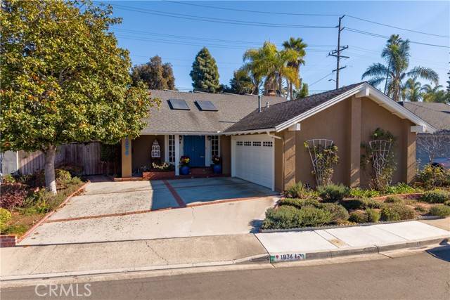 1874 Parkcrest Drive, Costa Mesa, CA 92627