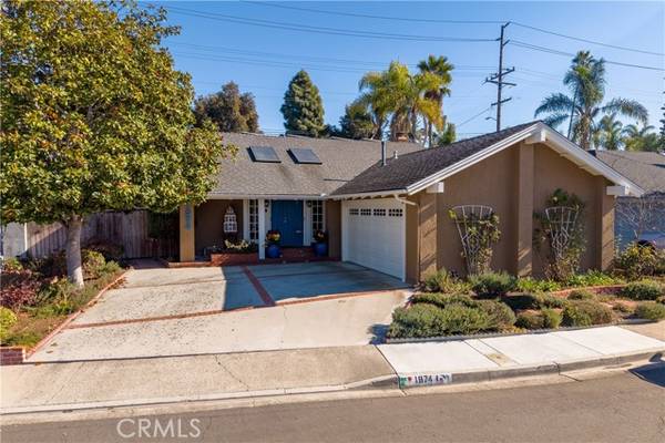 1874 Parkcrest Drive, Costa Mesa, CA 92627