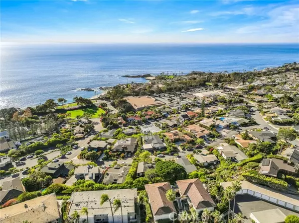 Laguna Beach, CA 92651,30842 Driftwood Drive