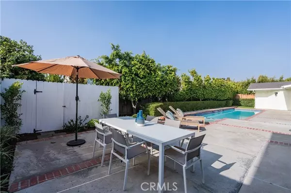 Newport Beach, CA 92660,1607 Highland Drive