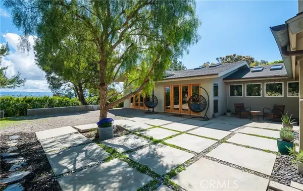 2930 Alta Laguna Boulevard, Laguna Beach, CA 92651