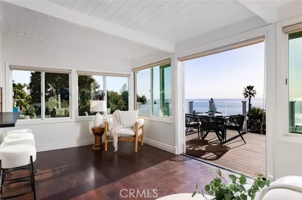 Laguna Beach, CA 92651,31985 Virginia Way