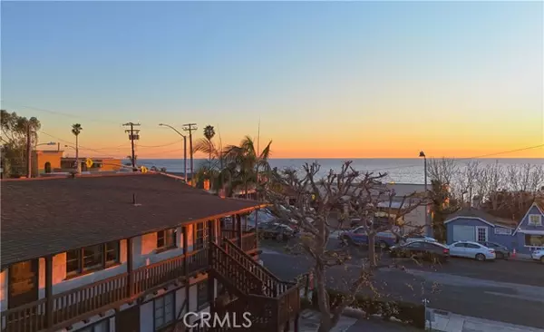 Laguna Beach, CA 92651,1750 Coast Highway #1