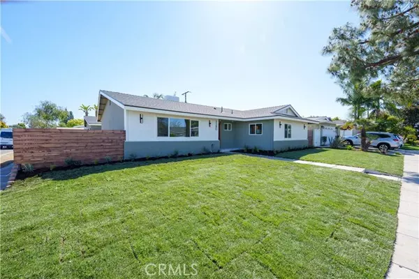 3280 Colorado Lane, Costa Mesa, CA 92626