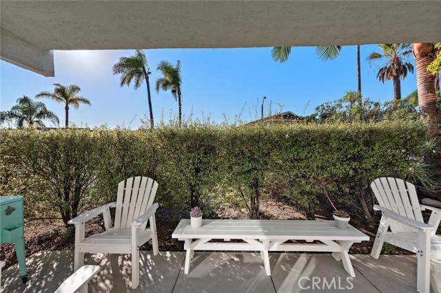Laguna Beach, CA 92651,21703 Ocean Vista Drive #101