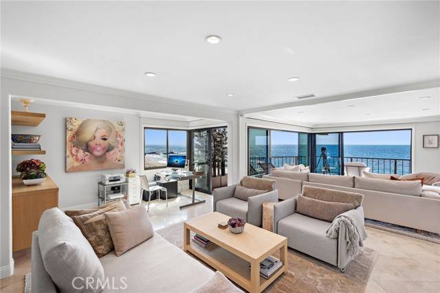Laguna Beach, CA 92651,31423 South Coast Highway #Penthouse 1