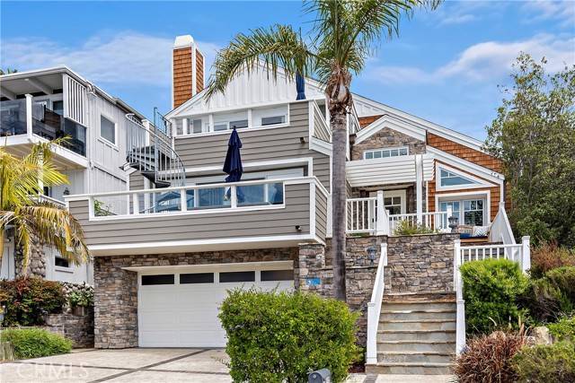 1020 La Mirada Street, Laguna Beach, CA 92651