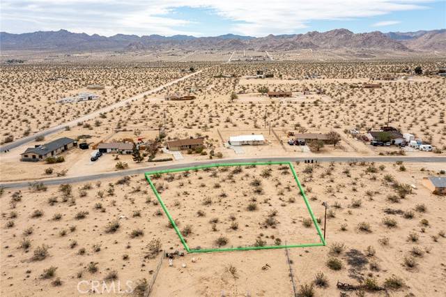 Joshua Tree, CA 92252,0 4th