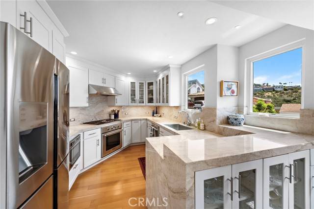 Laguna Beach, CA 92651,683 Alta Vista Way