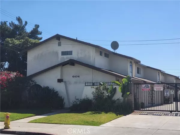 Cudahy, CA 90201,4404 Clara Street #A