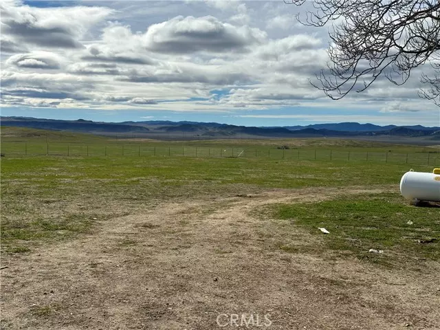 California Valley, CA 93453,14355 Bella Road