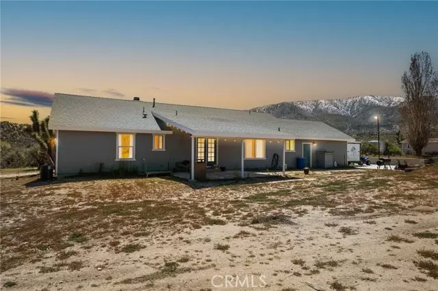 6425 Paramount Road, Phelan, CA 92371