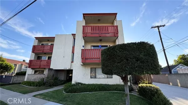 4591 Orange Avenue #103, Long Beach, CA 90807