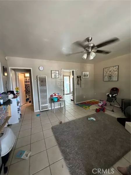 209 Pictorial Street, Palmdale, CA 93550