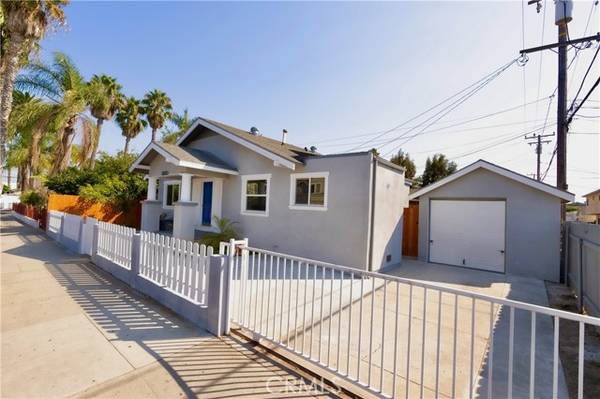 3222 E 10th Street, Long Beach, CA 90804