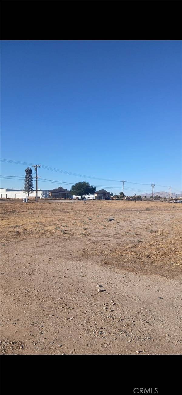 0 Mauna Loa, Hesperia, CA 92345