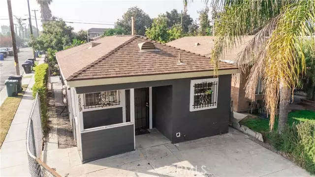 13519 S Willowbrook Avenue, Compton, CA 90222