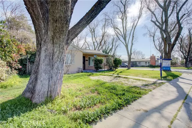 202 Camellia Way, Modesto, CA 95354