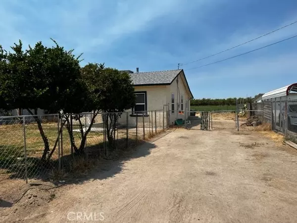 Winton, CA 95388,7193 Vine Avenue