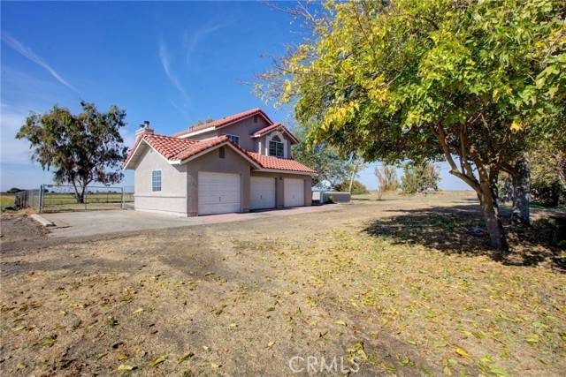 17427 Reynolds Avenue, Dos Palos, CA 93620