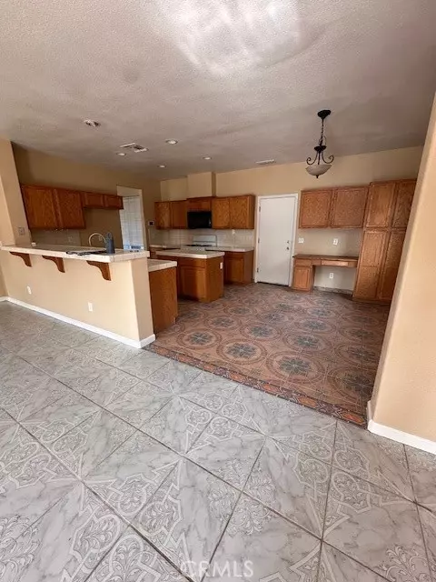 Livingston, CA 95334,501 Chandler Court