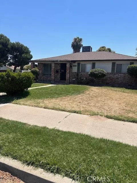 284 E Clinton Avenue, Atwater, CA 95301