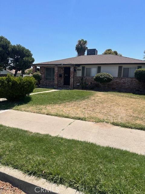 284 E Clinton Avenue, Atwater, CA 95301