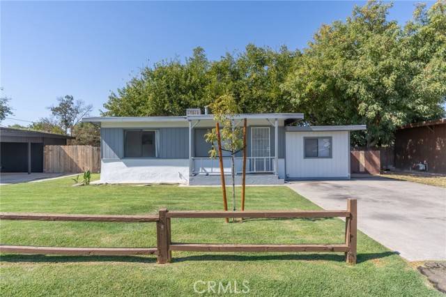 2207 Meadowbrook Avenue, Merced, CA 95348